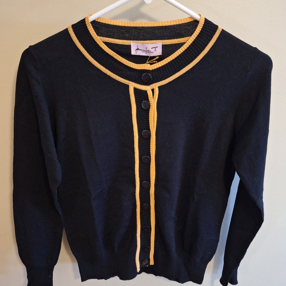 Jennifer T knit cardigan, new with tags